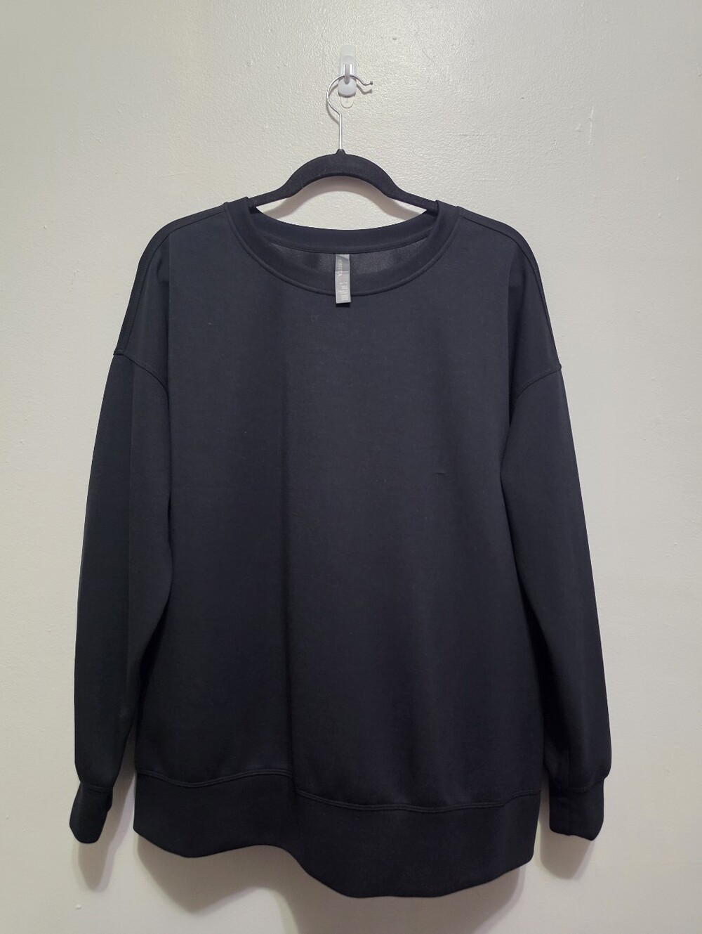 MONDETTA (COSTCO) | Women's Black Crewneck Sweater | XL